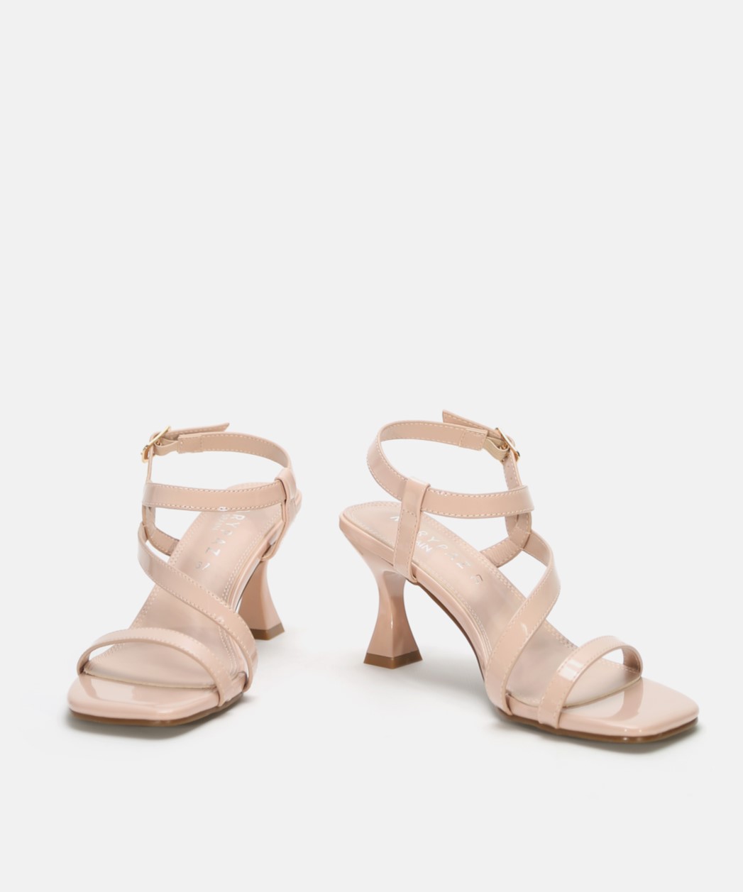 Sand&aacute;lia de salto com tiras image number null